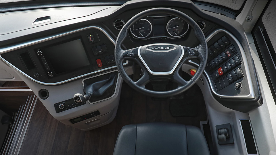 Multi-function steering wheel