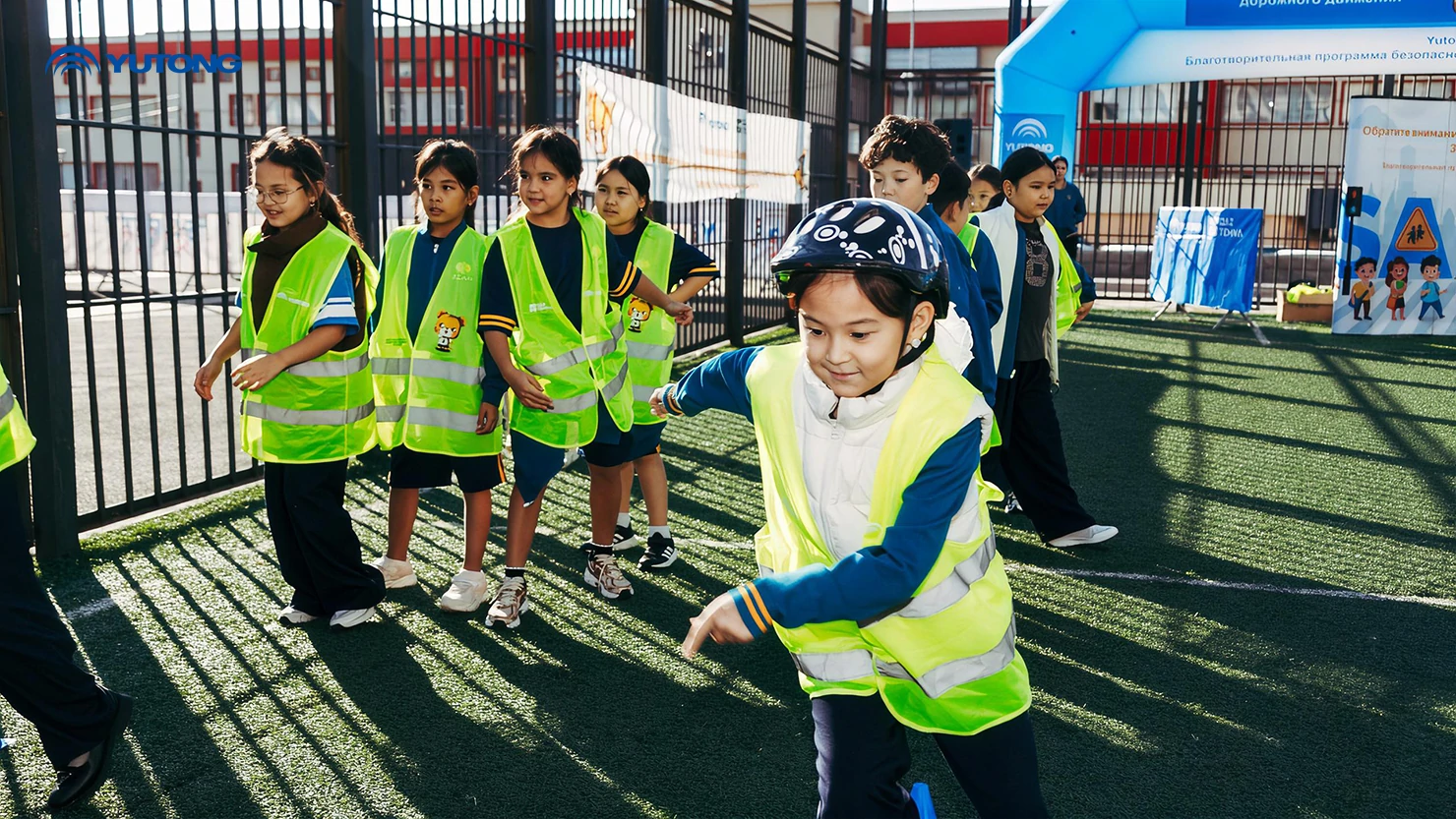 Growing Up with Safety: Yutongs Childrens Road Safety Initiative Reaches Schools Across Kazakhstan